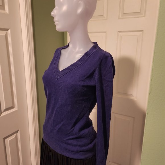 V-Neck Sweater - Picture 2 of 2
